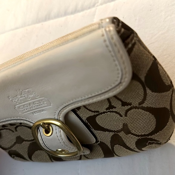 Coach Monogram Wristlet - Picture 16 of 16